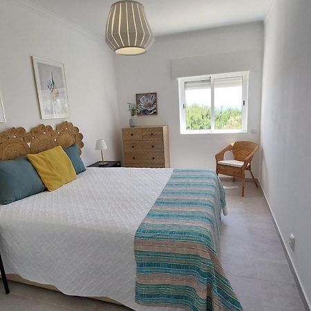 Apartamento Kelyfos Beach By Feriascomsol Quarteira Exterior photo