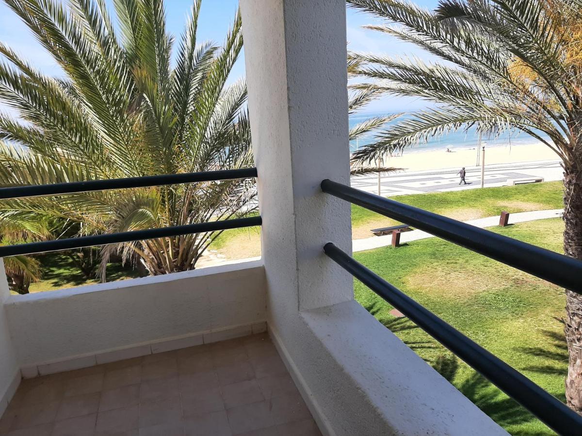 Apartamento Kelyfos Beach By Feriascomsol Quarteira Exterior photo